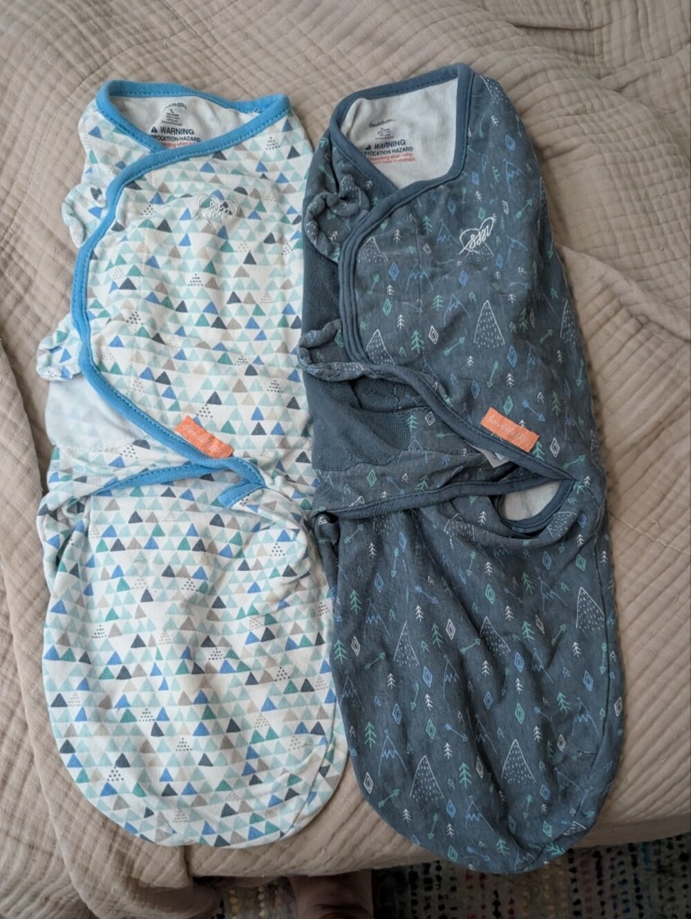 Bundle 2 Large Swaddle Me Velcro Swaddles